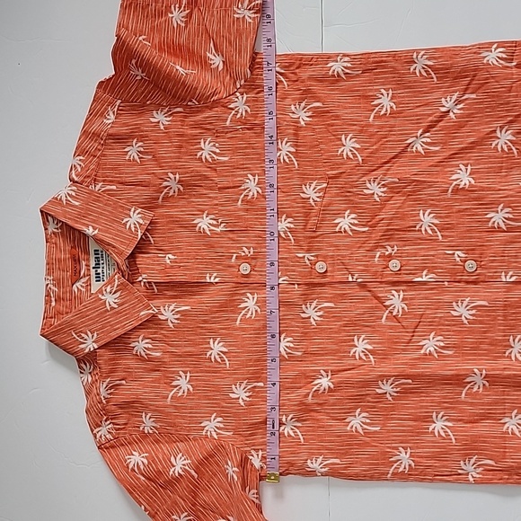 URBAN PIPELINE  BOYS  ORANGE  BUTTON DOWN  SHIRT/ L. - Picture 3 of 9